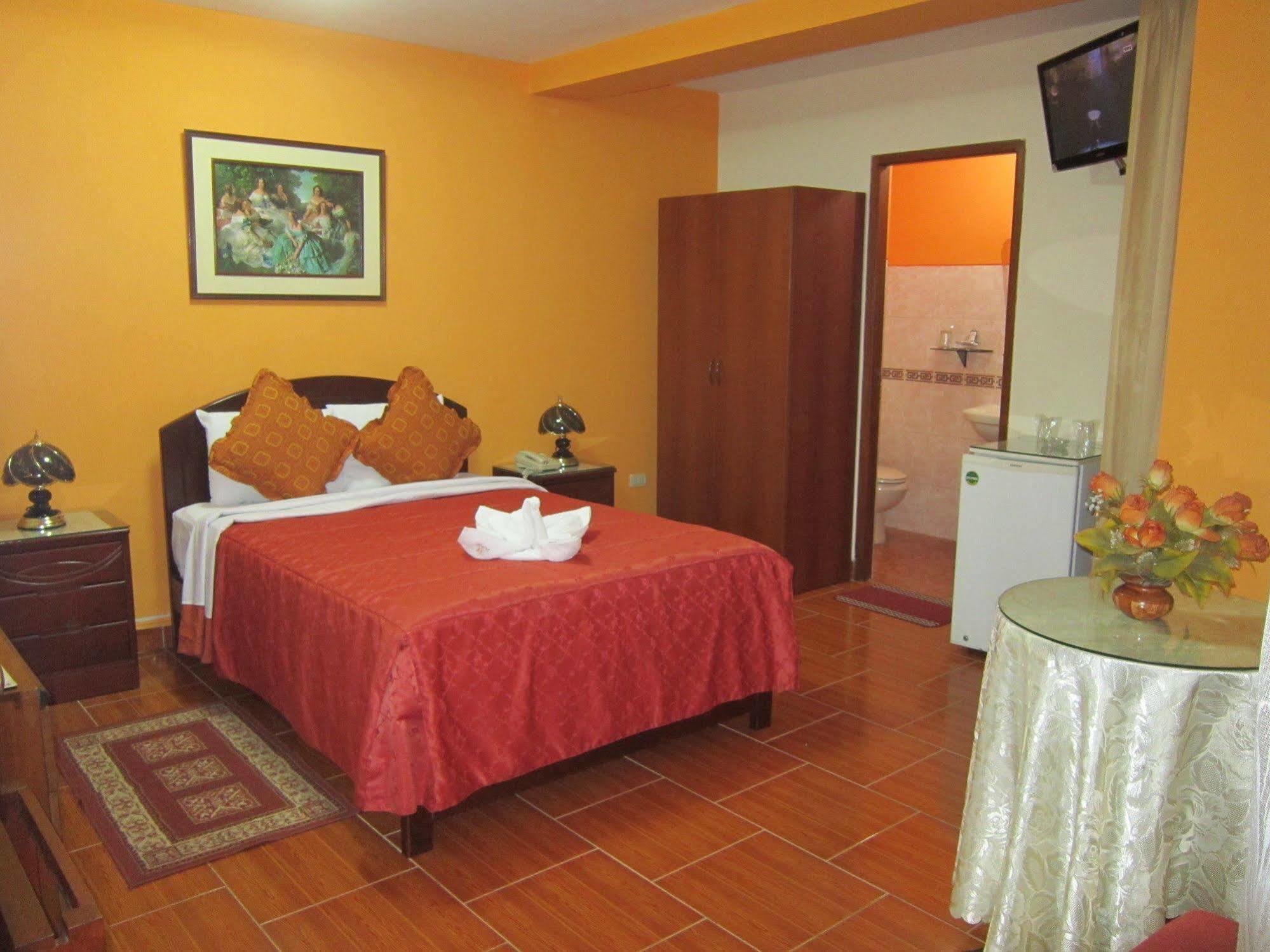 Hotel Suite Plaza Τρουχίλο Εξωτερικό φωτογραφία